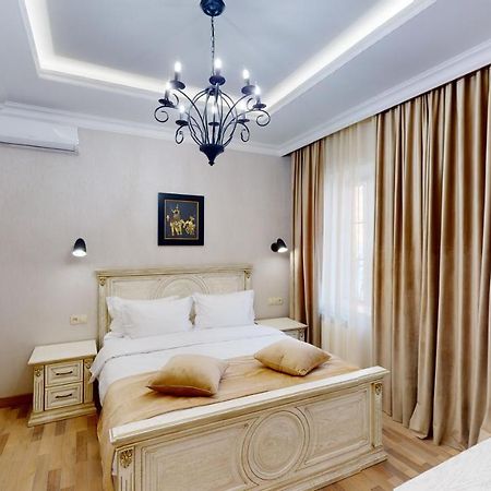 Aspar Boutique Hotel Jerevan Buitenkant foto