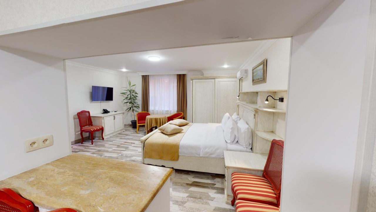 Aspar Boutique Hotel Jerevan Buitenkant foto