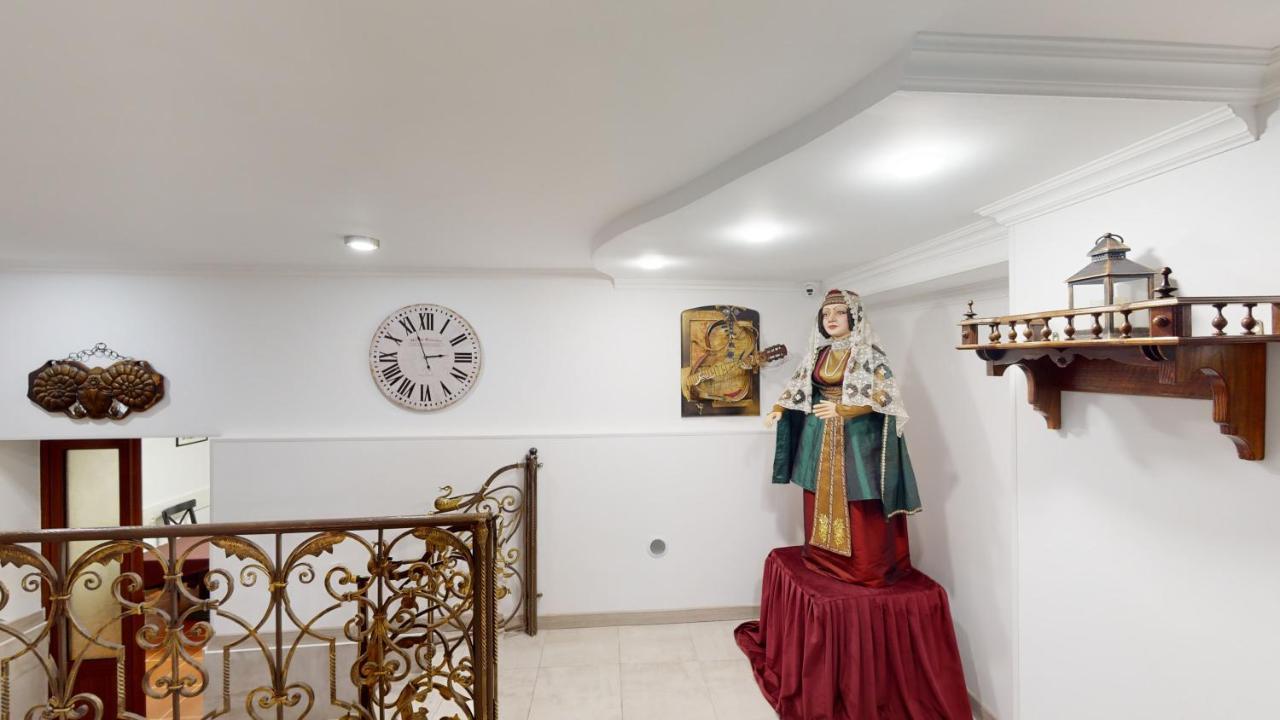 Aspar Boutique Hotel Jerevan Buitenkant foto