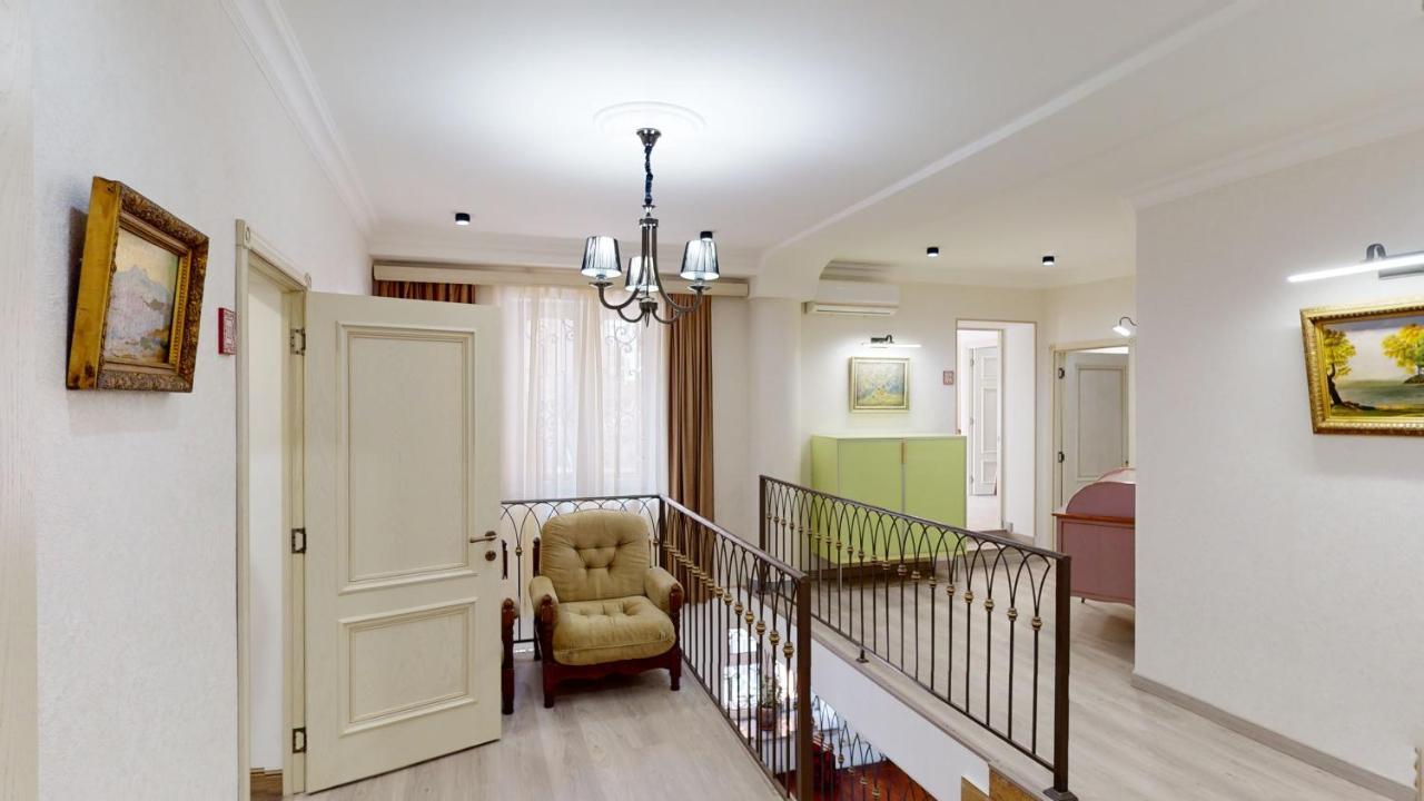 Aspar Boutique Hotel Jerevan Buitenkant foto