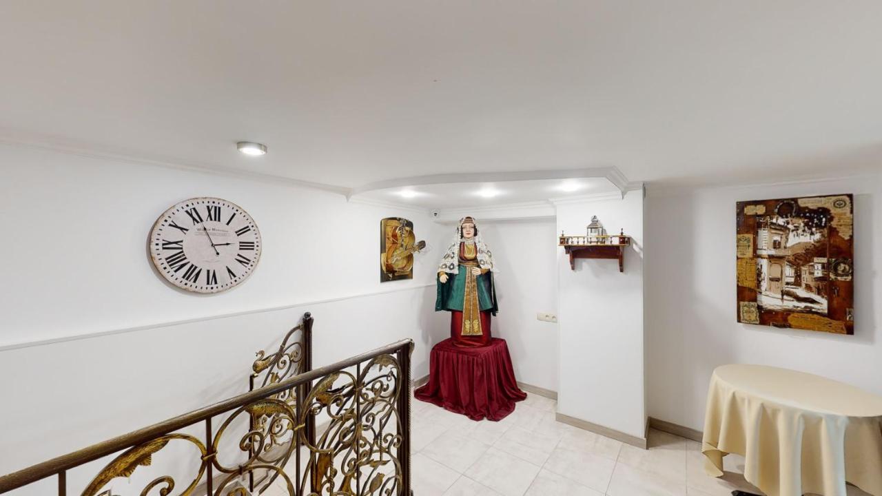 Aspar Boutique Hotel Jerevan Buitenkant foto