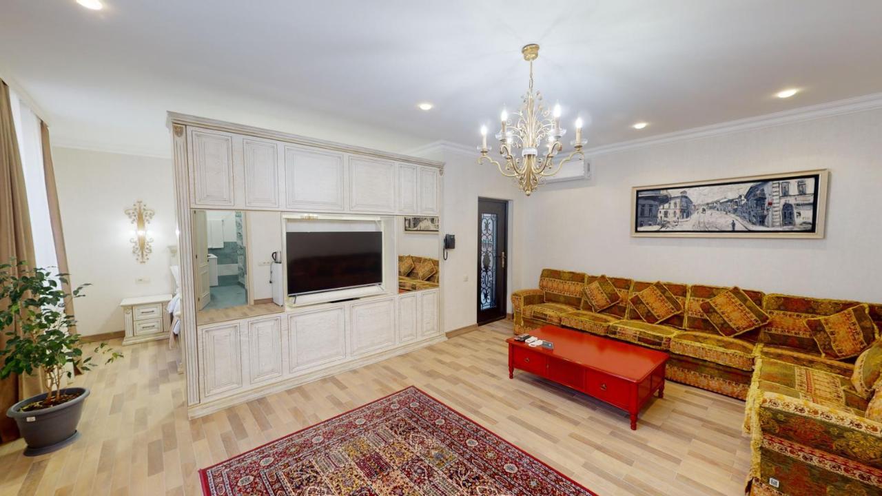 Aspar Boutique Hotel Jerevan Buitenkant foto